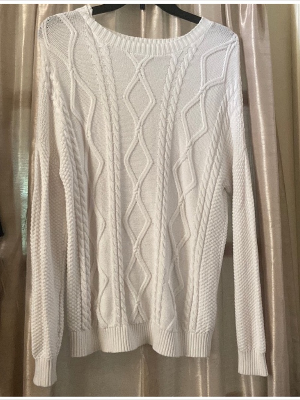 Hollister cable knit sweater